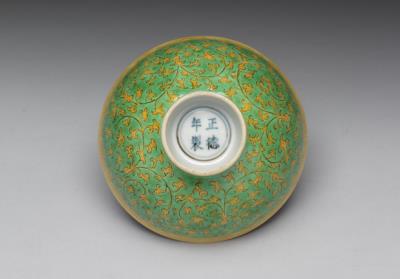 图片[3]-Bowl with green floral scrolls decoration on a yellow ground, Ming dynasty, Zhengde reign (1506-1521)-China Archive